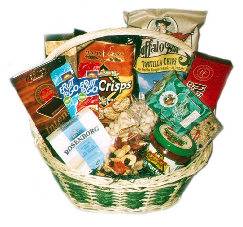 Snacking the Healthy Way Basket at Carolyns Gift Creations